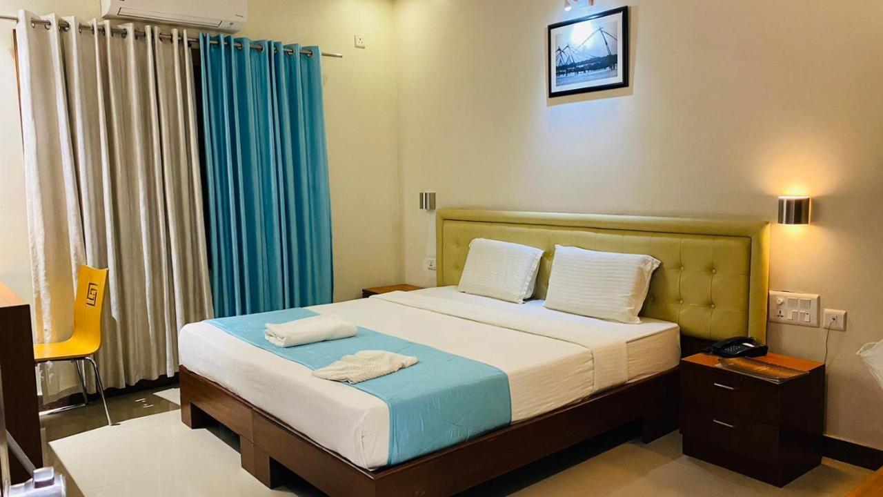 Metro Plaza Hotel By Rak Rooms, Mangaluru Exteriör bild
