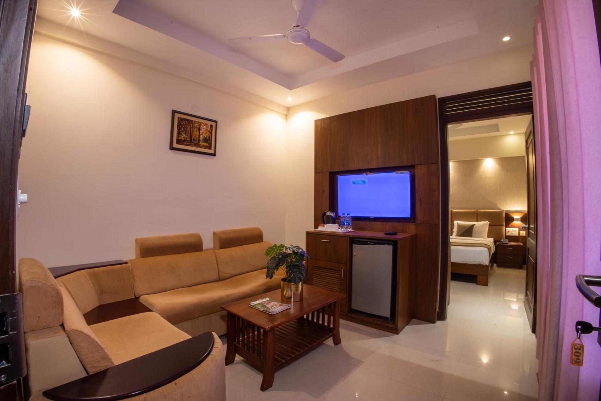 Metro Plaza Hotel By Rak Rooms, Mangaluru Exteriör bild