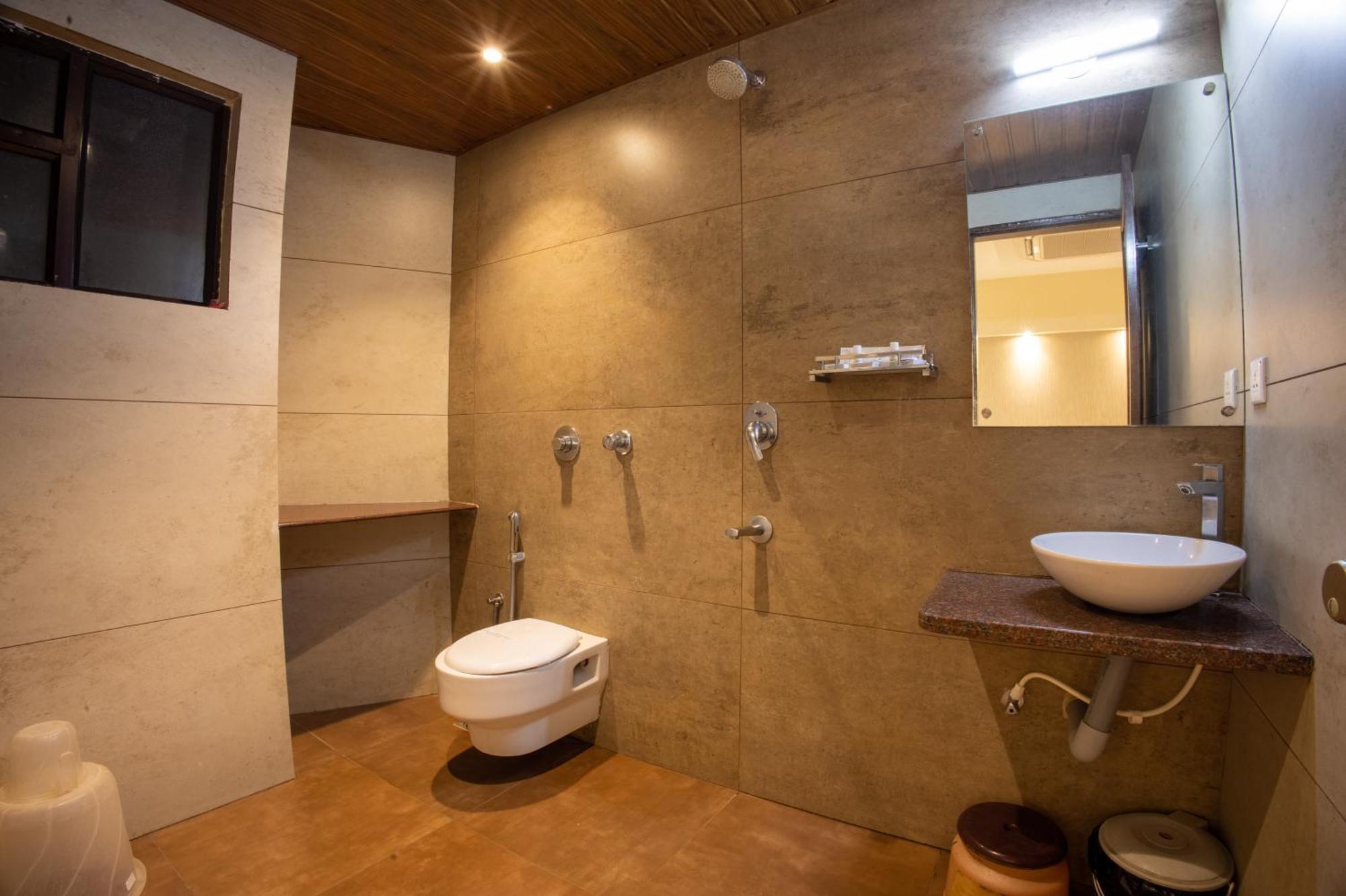 Metro Plaza Hotel By Rak Rooms, Mangaluru Exteriör bild