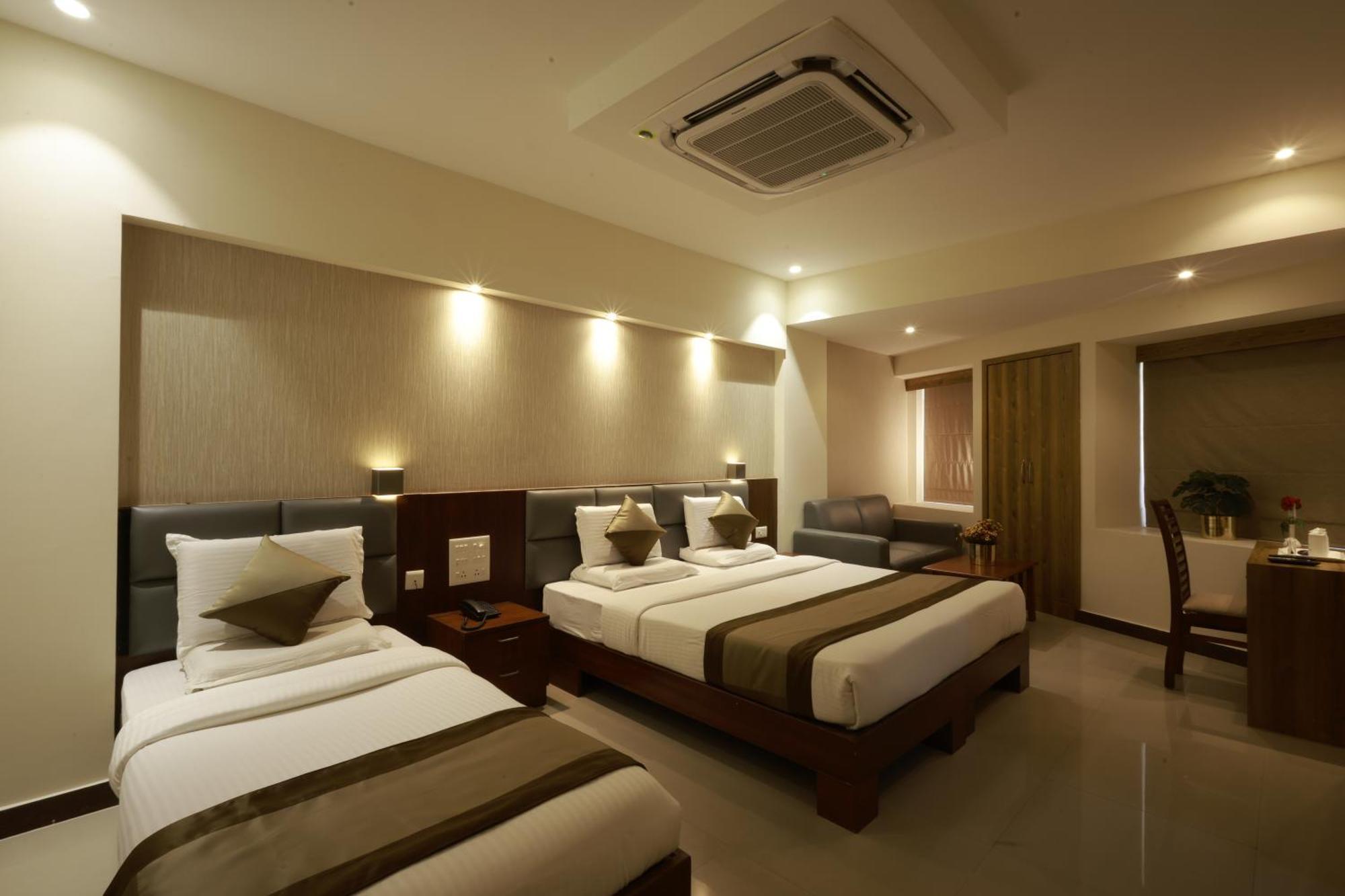Metro Plaza Hotel By Rak Rooms, Mangaluru Exteriör bild